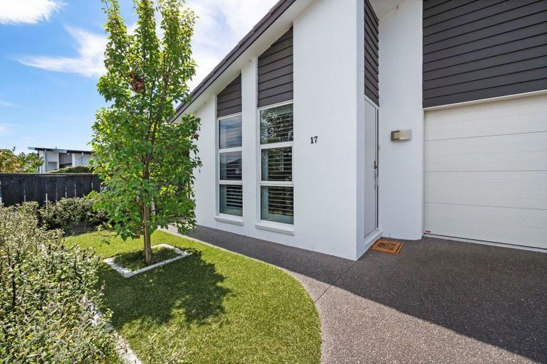Photo of property in 17 Pimelea Street, Papamoa Beach, Papamoa, 3118