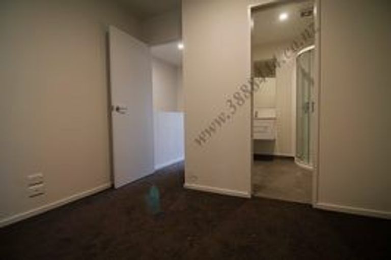 Photo of property in 2/255 Kilmore Street, Christchurch Central, Christchurch, 8011