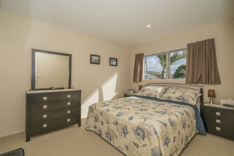 Photo of property in 1 Kenneth Avenue, Whitianga, 3510