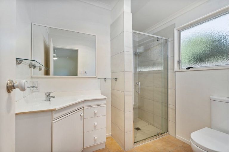 Photo of property in 12 Kenneth Avenue, Whitianga, 3510