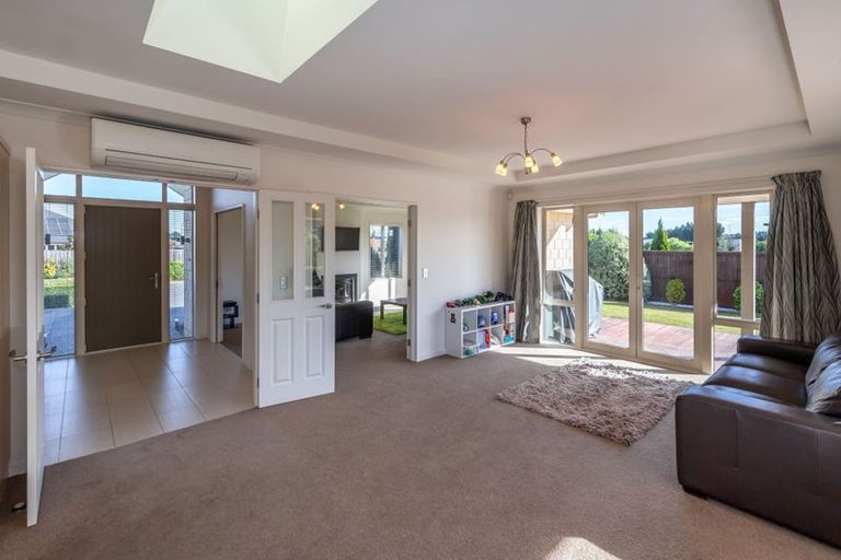 Photo of property in 32 Wilfield Drive, West Melton, 7618