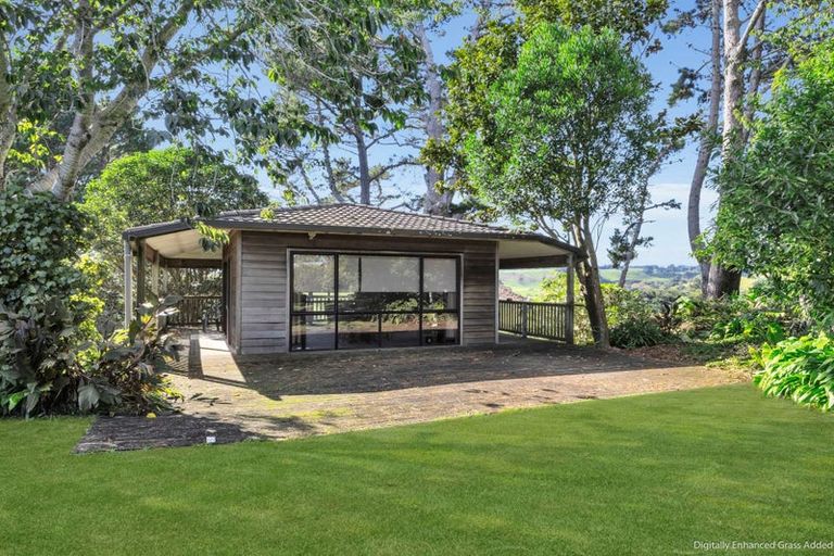 Photo of property in 27 Donnelly Street, Oakura, 4314