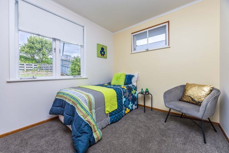 Photo of property in 454 Don Buck Road, Massey, Auckland, 0614