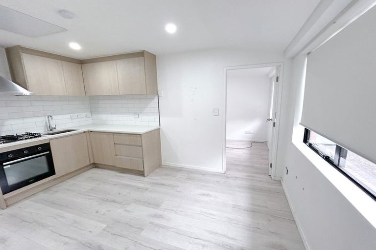 Photo of property in 22 Botany Road, Howick, Auckland, 2010