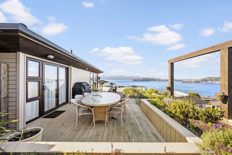 Photo of property in 26 Rama Crescent, Khandallah, Wellington, 6035