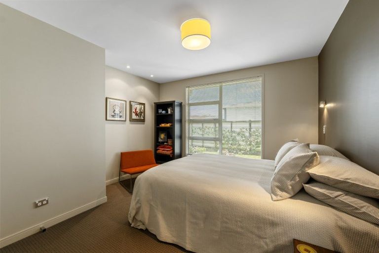 Photo of property in 10 Olivia Street, Stratford, 4332