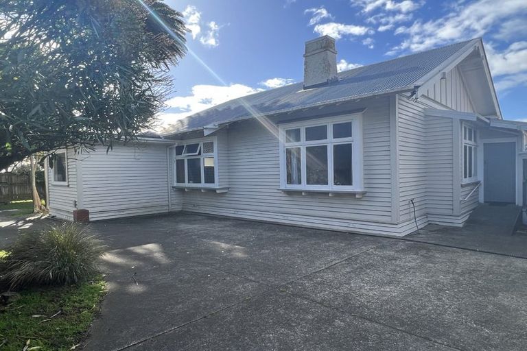 Photo of property in 11 Rolleston Street, Mount Cook, Wellington, 6021