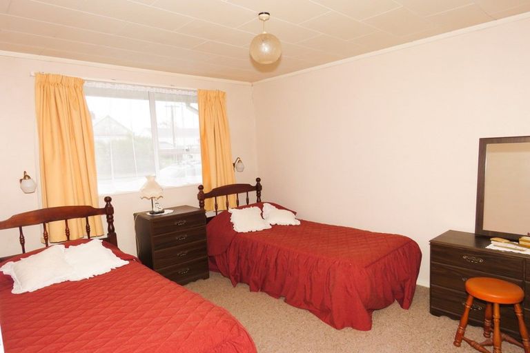 Photo of property in 15a Henley Street, Westport, 7825