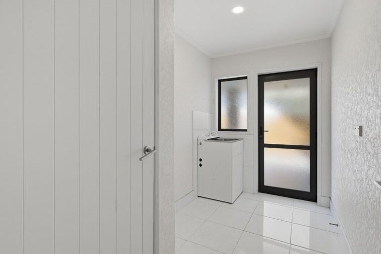 Photo of property in 52 Matemuri Drive, Papamoa Beach, Papamoa, 3118