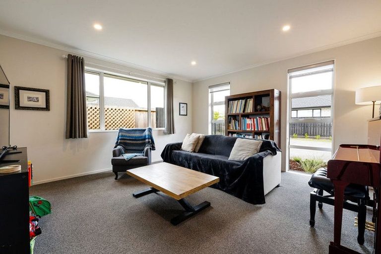 Photo of property in 13 Hehan Close, Cambridge, 3434