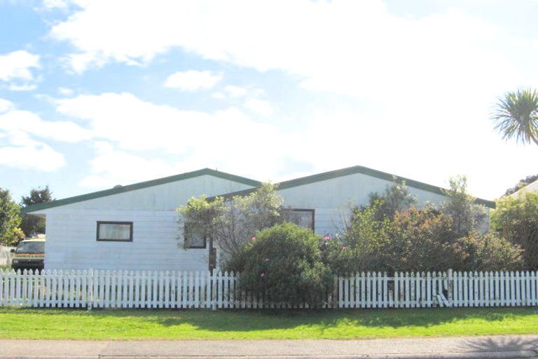 Photo of property in 7a Lee Street, Whitianga, 3510