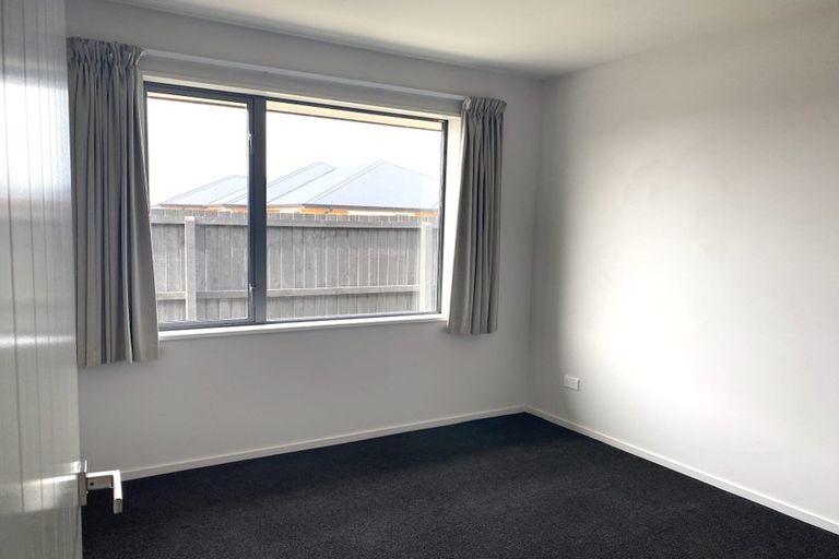 Photo of property in 52 Newman Road, Rolleston, 7614