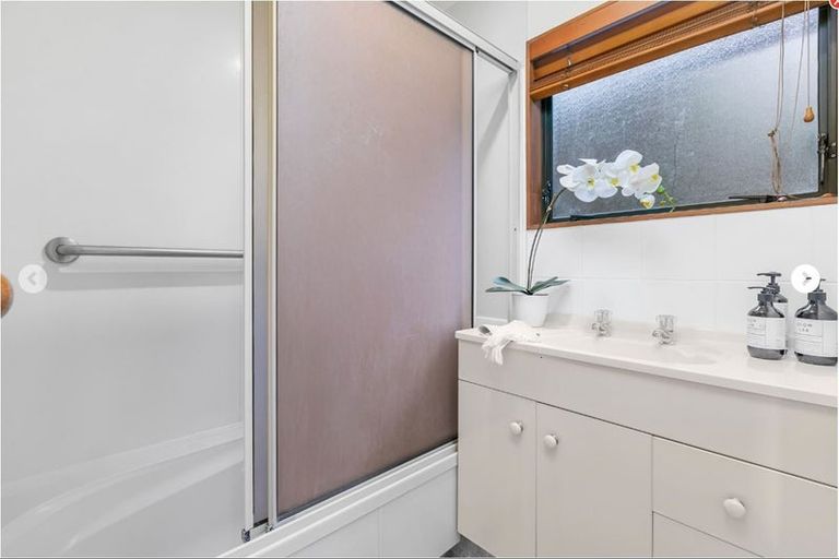 Photo of property in 27b Meander Drive, Welcome Bay, Tauranga, 3112