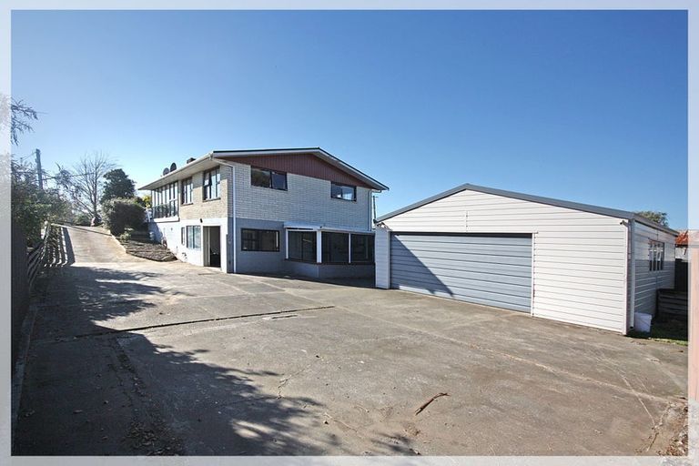 Photo of property in 30a Avenue Road, Foxton, 4814