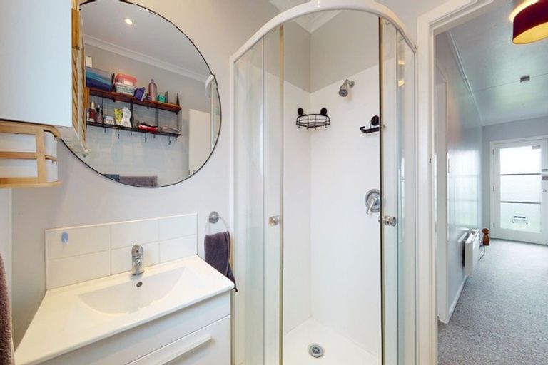 Photo of property in 11 Ferguson Street, Levin, 5510