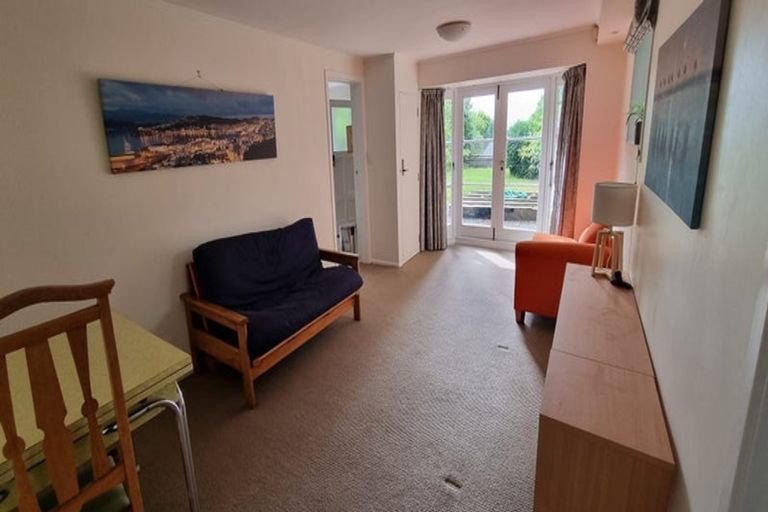 Photo of property in 49 Grant Road, Thorndon, Wellington, 6011