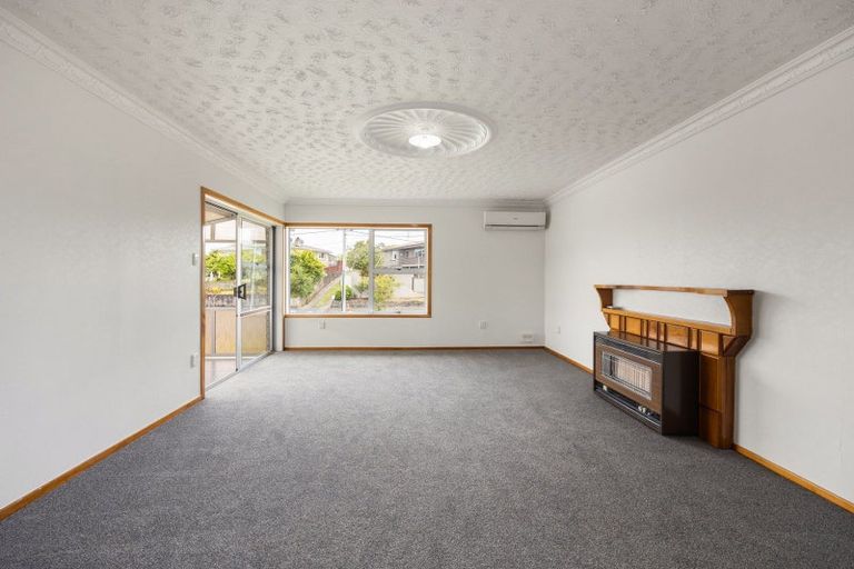 Photo of property in 15 Priscilla Crescent, Melville, Hamilton, 3206