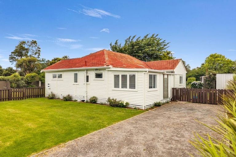Photo of property in 1 Ngareta Road, Mourea, Rotorua, 3074