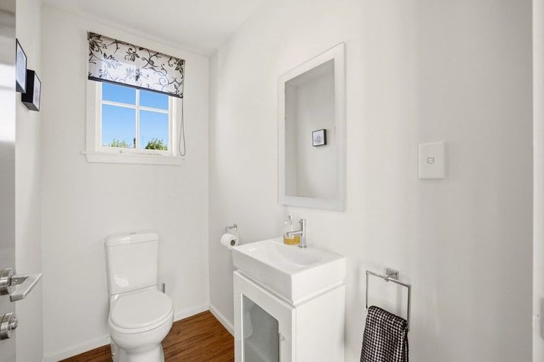 Photo of property in 48 Steadman Road, Broomfield, Christchurch, 8042