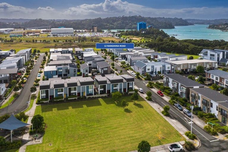 Photo of property in 12 Rangihina Road, Hobsonville, Auckland, 0616
