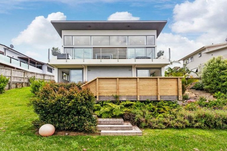 Photo of property in 1171 Whangaparaoa Road, Gulf Harbour, Whangaparaoa, 0930