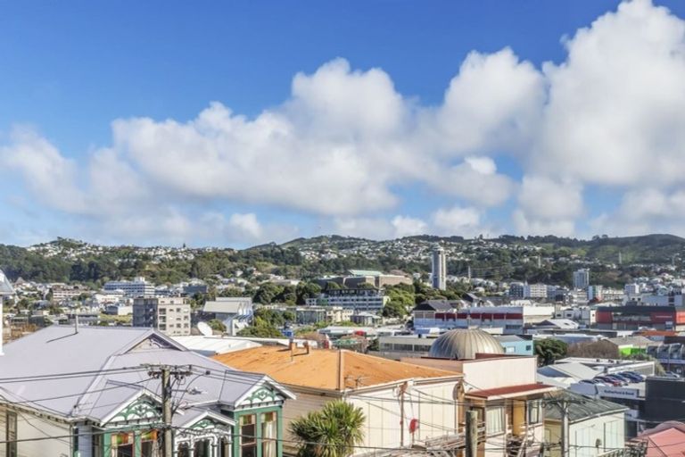 Photo of property in Pirie Street Townhouses, 35u8 Pirie Street, Mount Victoria, Wellington, 6011