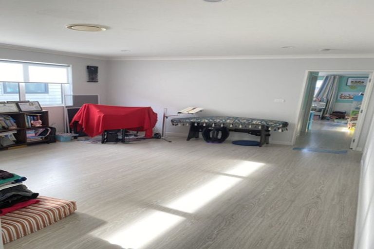 Photo of property in 55 Donegal Park Drive, Flat Bush, Auckland, 2019
