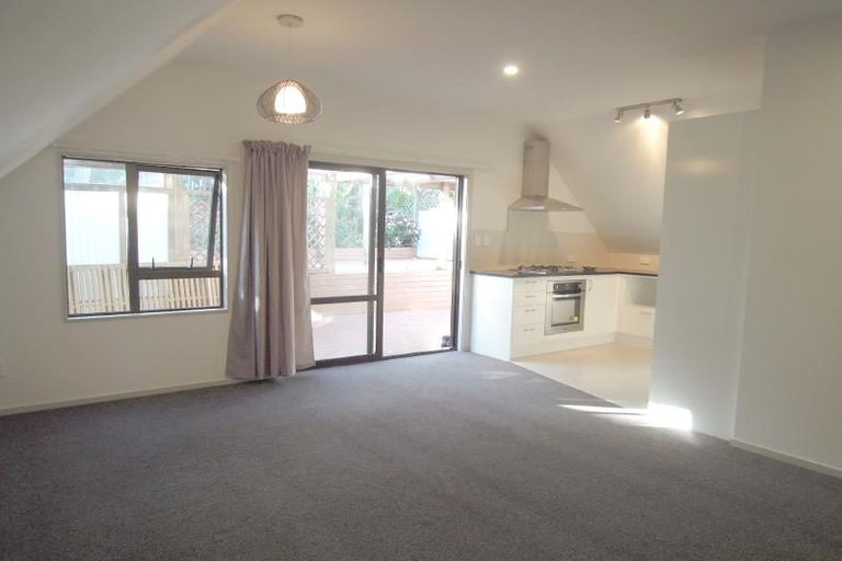 Photo of property in 7 Laurina Road, Sunnynook, Auckland, 0620