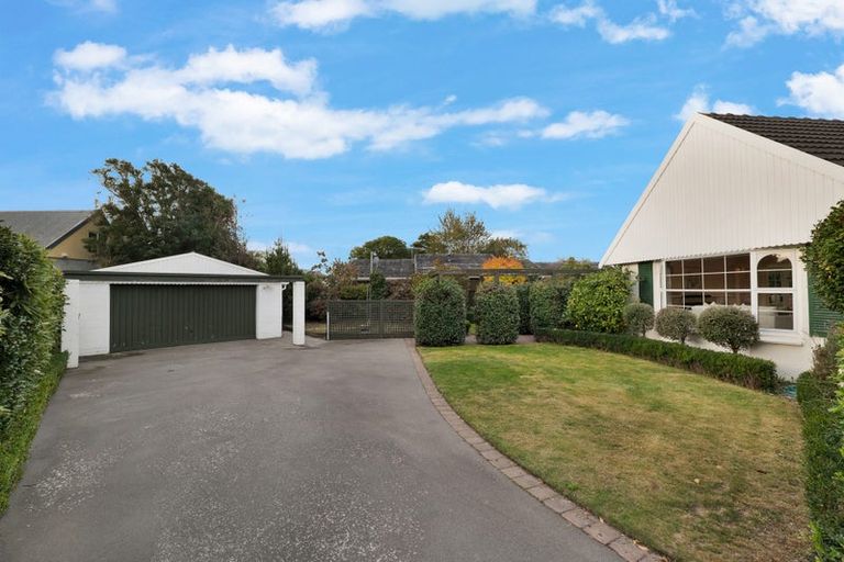 Photo of property in 8 Skye Place, Burnside, Christchurch, 8053