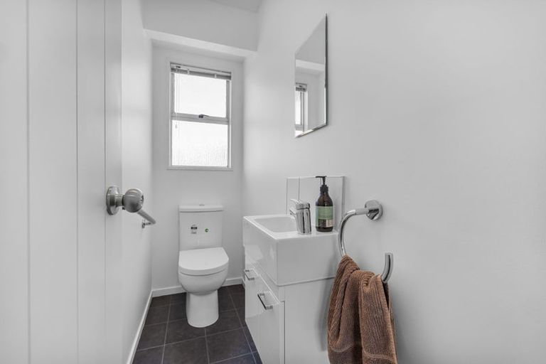 Photo of property in 63 Keighleys Road, Bromley, Christchurch, 8062