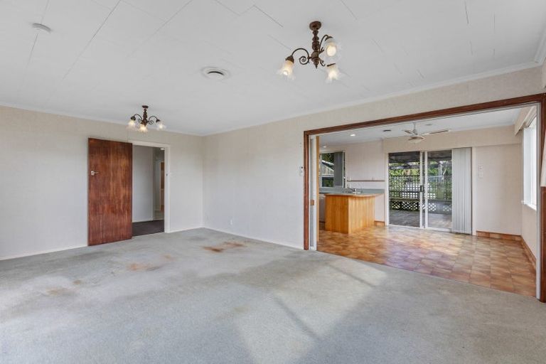 Photo of property in 2133 Wiremu Road, Newall, New Plymouth, 4381