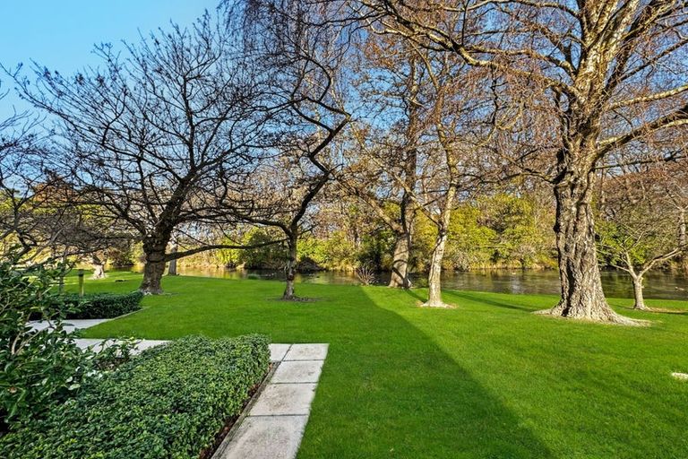 Photo of property in 402/18 Carlton Mill Road, Merivale, Christchurch, 8014