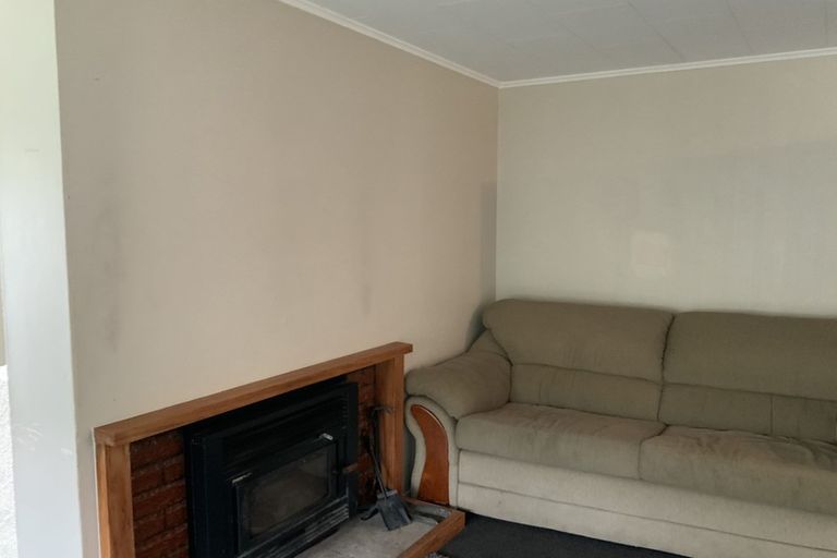 Photo of property in 100 Main Road, Waikanae, 5036