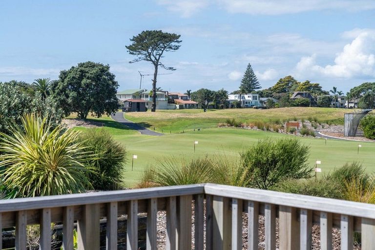 Photo of property in 44a Golf Road, Mount Maunganui, 3116
