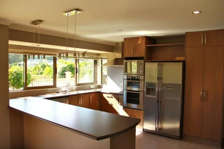 Photo of property in 1 Jade Lane, Paraparaumu, 5032