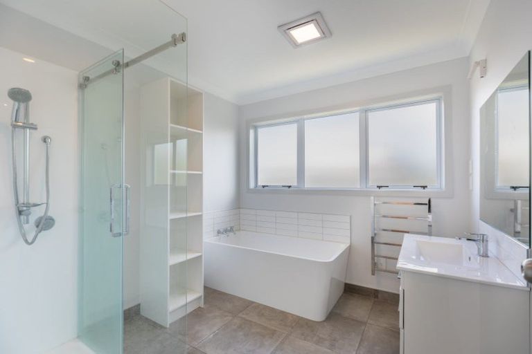 Photo of property in 1 Montgomery Street, Waipukurau, 4200