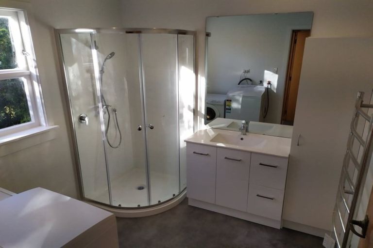 Photo of property in 12 Mairangi Road, Wadestown, Wellington, 6012