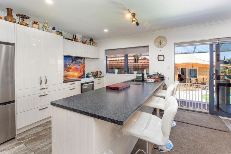 Photo of property in 9 Isabella Drive, Pukekohe, 2120