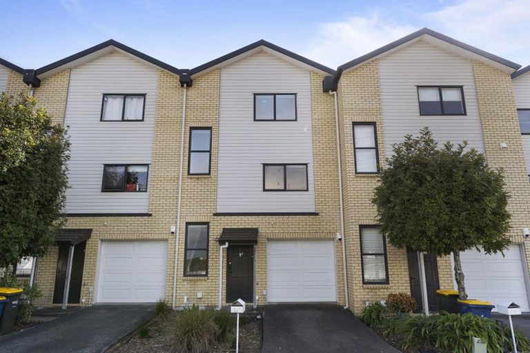 Photo of property in St Claire Village, 209/172 Mcleod Road, Te Atatu South, Auckland, 0610