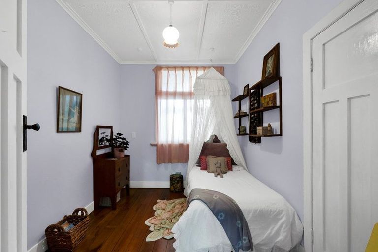 Photo of property in 15 Lear Street, Stratford, 4332