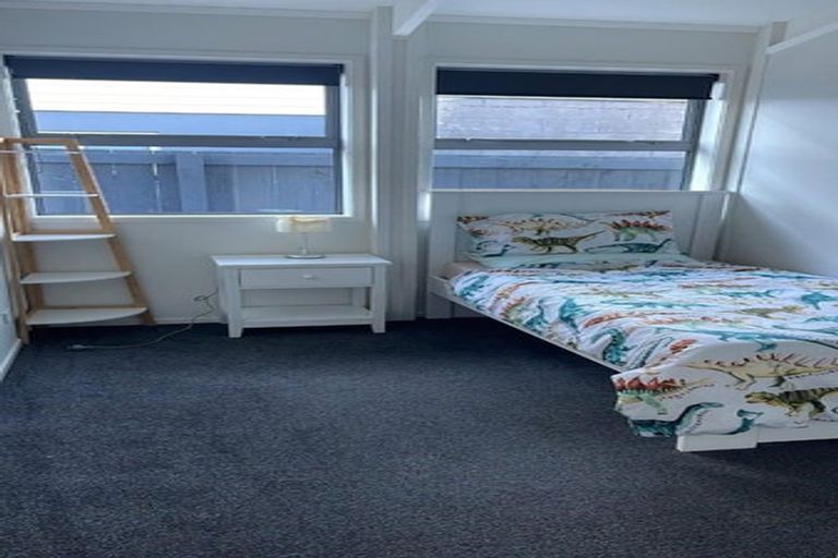 Photo of property in 84a Queens Road, Glen Avon, New Plymouth, 4312