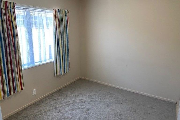 Photo of property in 6 Rustic Lane, Spreydon, Christchurch, 8024