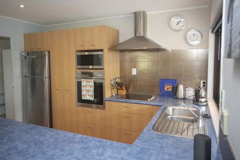 Photo of property in 503a Ocean Road, Whangamata, 3620