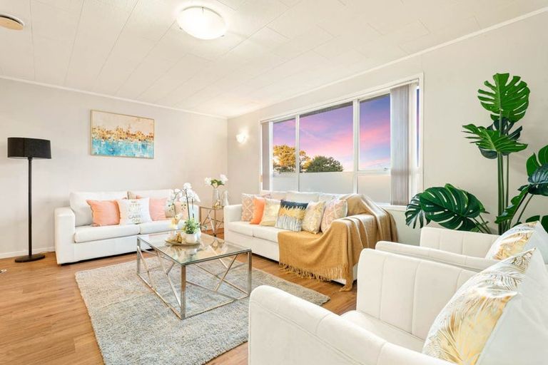 Photo of property in 1/22 Sherie Place, Howick, Auckland, 2014