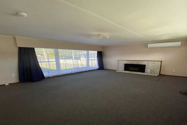 Photo of property in 36 Karamu Crescent, Wainuiomata, Lower Hutt, 5014