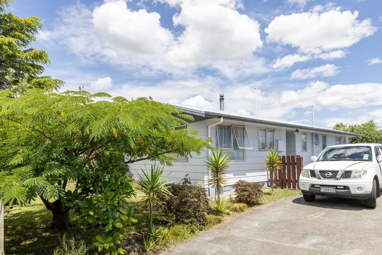 Photo of property in 56 Columbus Crescent, Flaxmere, Hastings, 4120