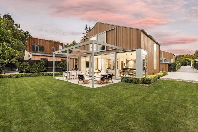 Photo of property in 61b Eely Point Road, Wanaka, 9305