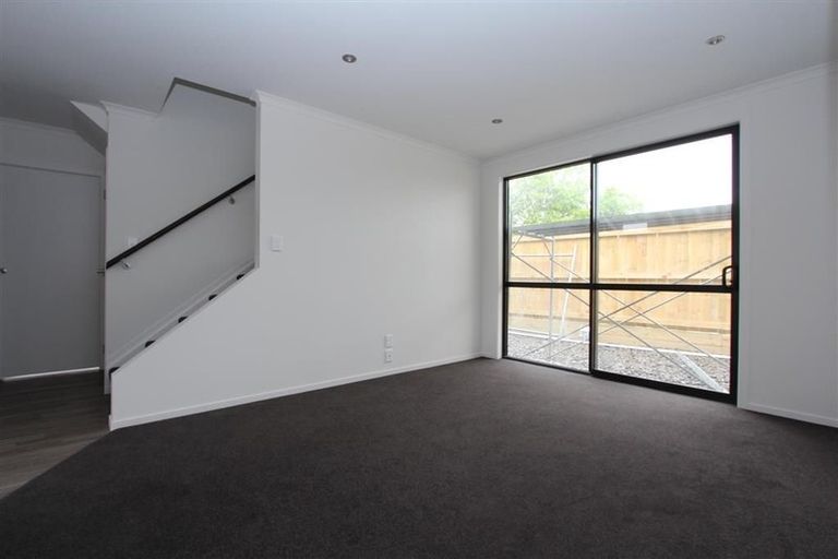 Photo of property in 8/3 Korimako Street, Frankton, Hamilton, 3204
