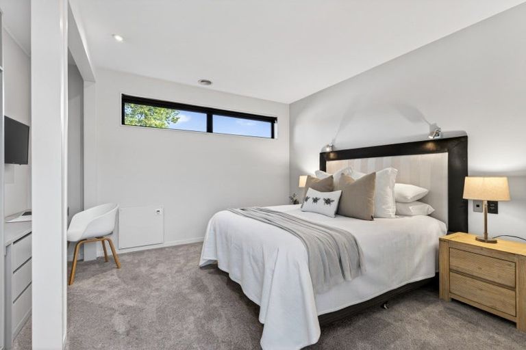 Photo of property in 27 Jervois Road, Jervoistown, Napier, 4112