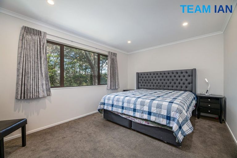 Photo of property in 73a Granville Drive, Massey, Auckland, 0614